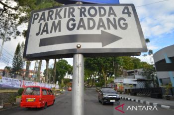 Pemkot Bukittinggi siapkan 49 titik parkir saat Lebaran