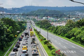 Pagi ini, "one way" mulai Tol Kalikangkung hingga Bawen