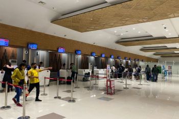 Jumlah pemudik di Bandara El Tari mencapai 2.924 pada H-4 Idul Fitri