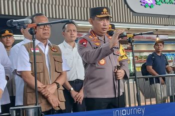 Eid exodus: Police chief reviews Soetta Airport services for travelers
