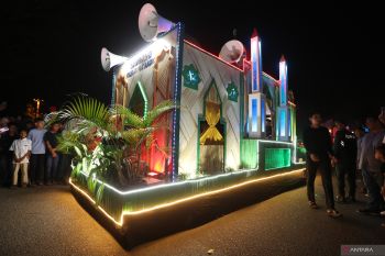 2.000 peserta ramaikan pawai takbiran menyambut Idul Fitri di Banda Aceh