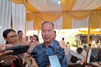 Menperin hingga Dirut Pertamina silaturahmi ke kediaman Bahlil