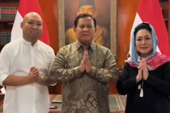 Prabowo dan Titiek kompak beri ucapan Lebaran