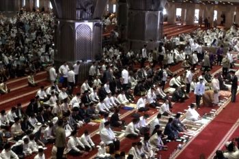 Begini suasana Shalat Idul Fitri 1446 H di Masjid Istiqlal