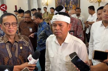 Jelang Idul Fitri, Gubernur Jabar dan OJK bertekad berantas pinjol
