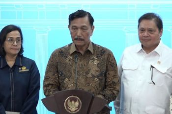Pemerintah susun sejumlah strategi kembangkan industri padat karya