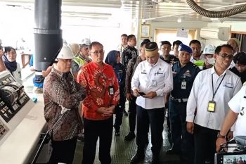 Menhub tinjau kesiapan Pelabuhan Makassar hadapi puncak arus mudik