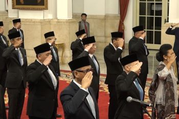 Presiden lantik 31 duta besar LBBP Indonesia di Istana Negara