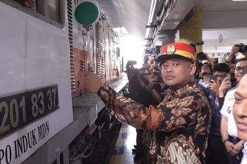 Gubernur Sumut lepas 7.037 pemudik gratis dari Stasiun Medan