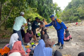 Polres Anambas fokus amankan objek wisata hari kedua Lebaran