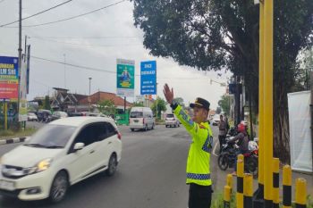 Atasi kemacetan, Polres Kulon Progo lakukan rekayasa arus lalu lintas