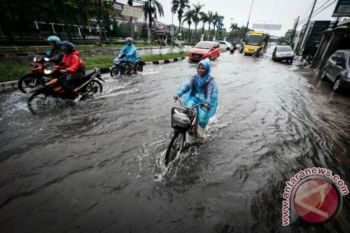 Warga Yogyakarta diminta waspadai cuaca ekstrem tiga hari ke depan