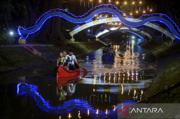 Wisata perahu kano malam hari di Tangerang