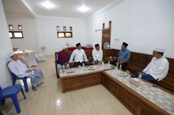 Mensos Saiffulah meminta dukungan untuk Sekolah Rakyat ke kiai tapal kuda
