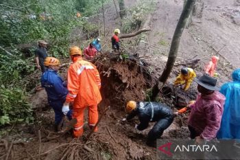 Pacet landslide: Govt conducts evacuations, provides aid