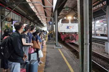 KAI Daop 4  Semarang berangkatkan 94.838 penumpang