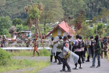 Bentrok antar kelompok pendukung pilkada kembali terjadi di Puncak Jaya 59 orang terluka