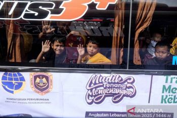 Pemberangkatan Mudik Balik Gratis Kemenhub di Terminal Tirtonadi Solo