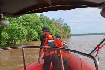 Tim SAR masih cari anak perempuan diterkam buaya  di Berau