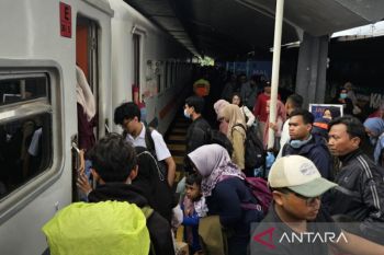 KAI layani 120.954 penumpang di Stasiun Malang saat angkutan Lebaran