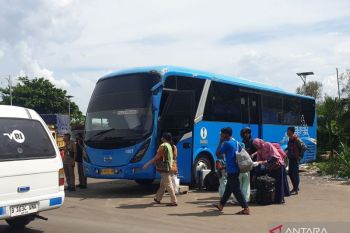 Damri Palembang siagakan  puluhan bus layani arus balik Lebaran