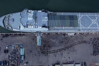 TNI AL sediakan KRI untuk bawa pemudik kembali ke Jakarta