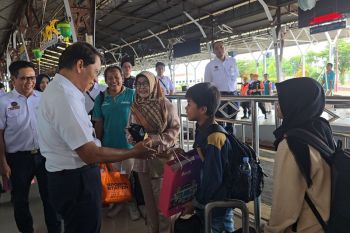 Dirut KAI tinjau pelaksanaan arus milir di Stasiun Purwokerto