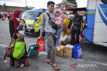 Puncak arus balik Lebaran di Terminal Pakupatan