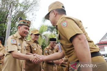 Gubernur gelar apel besar dan halal bihalal, kawal kehadiran ASN Pemprov Kalteng