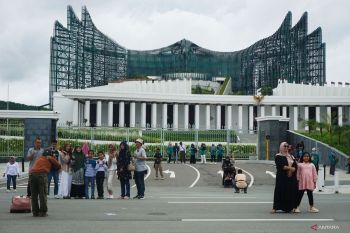 Kemarin, pertemuan Prabowo Subianto-Megawati hingga IKN tak mangkrak