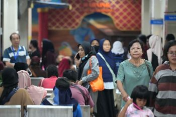 Warga padati Puskesmas Kebon Jeruk usai libur lebaran