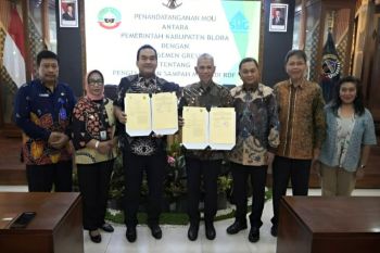 Semen Gresik-Pemkab Blora kerja sama pengelolaan sampah melalui RDF
