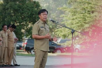 Bupati ajak ASN kampanyekan Kartu Sumbawa Barat Maju
