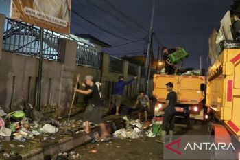 DLH Palembang sebut jumlah  sampah meningkat 50 persen saat lebaran