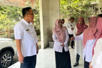 Wabup Alif tinjau rencana Tempat Penitipan Anak warga kurang mampu