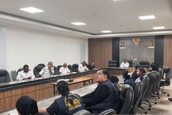 Pemkab Jayawijaya mendukung program ekspedisi kemanusiaan Papua menanam