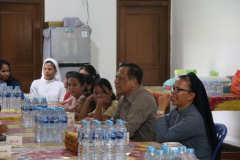 Bersama Anak Spesial, Kapolda Kaltara Tebar Kasih dan Kebahagiaan di SLB Karya Murni