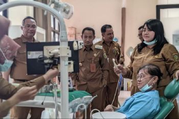Wali Kota Palangka Raya pastikan layanan kesehatan dilakukan maksimal usai libur