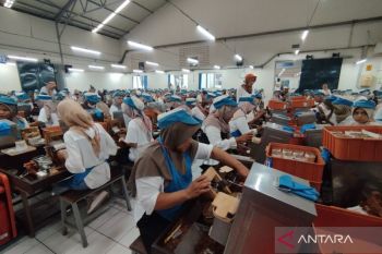 Penerimaan cukai rokok di Kudus capai Rp10,92 triliun