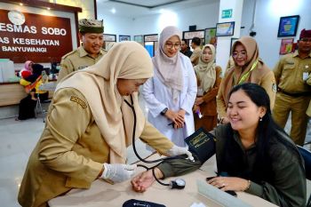 Tingkatkan kesehatan warga, Bupati Banyuwangi dorong nakes kolaborasi