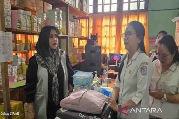 Wakil Ketua I DPRD Mura cek ketersedian obat-obatan di Puskesmas
