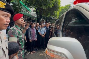 Wapres Gibran ikut shalatkan jenazah Titiek Puspa