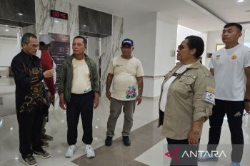 Pj Gubernur harap RS Kemenkes Jayapura rekrut tenaga kerja dari OAP
