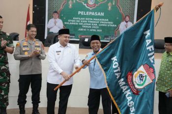 Wali Kota melepas kafilah Makassar ke STQH Sulsel 2025 di Luwu Utara