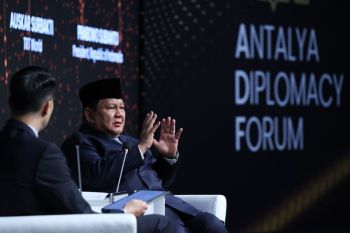 Prabowo plans scholarships for Palestinian students