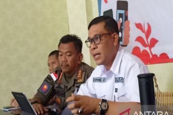 Pemkot Palu kerahkan petugas bersihkan sampah di lokasi haul Guru Tua