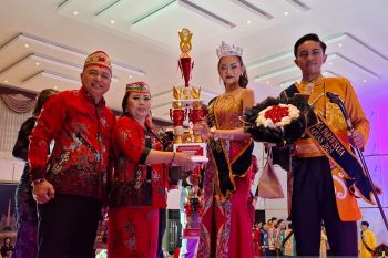 Ikhsan dan Mutiara dinobatkan sebagai Jagau dan Bawi Kameluh