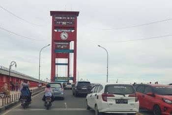 Kota Palembang diprakirakan hujan ringan, Selasa ini