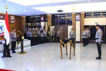 Polri lakukan mutasi dan promosi jabatan 49 pati dan pamen