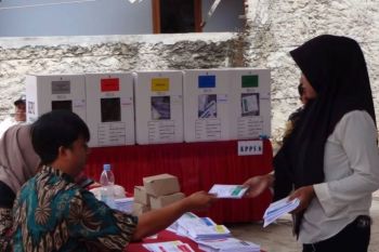 KPU Pesawaran sebut kelengkapan logistik untuk PSU siap pada 5 Mei